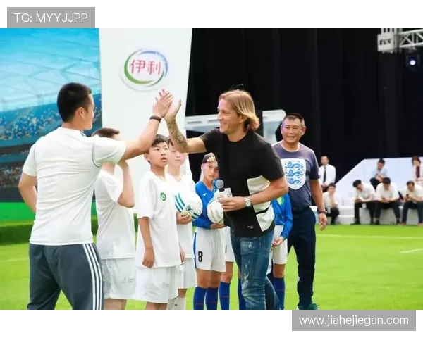 武汉火车头足球俱乐部崛起之路探寻城市精神与绿茵梦想的融合力量