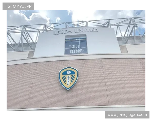 以斯温登俱乐部为核心解析英格兰足球文化与社区互动发展的独特模式