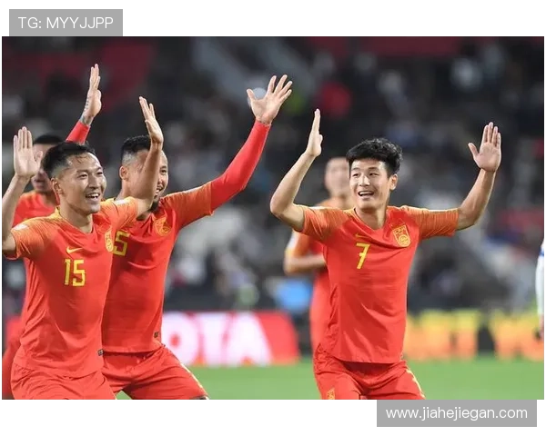 中国足球新星崛起 国足逆袭晋级亚洲杯八强 创历史最佳战绩