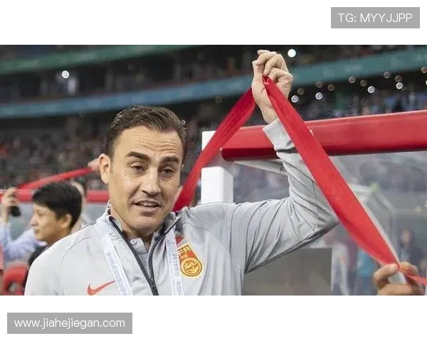 国家队备战关键赛事主教练调整阵容新星崭露头角引发关注球迷热议 国家队备战关键赛事主教练调整阵容新星崭露头角引发关注球迷热议