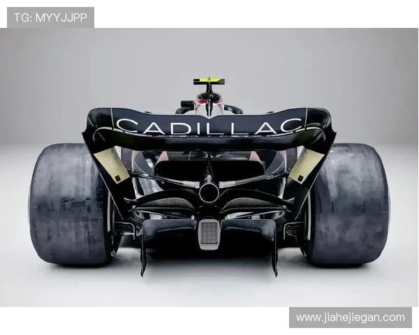 新赛季F1围场风云再起 车队升级规则调整引发关注 车手转会与冠军走势成焦点