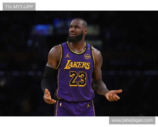 詹姆斯再创里程碑湖人逆转取胜新星爆发引发全联盟热议